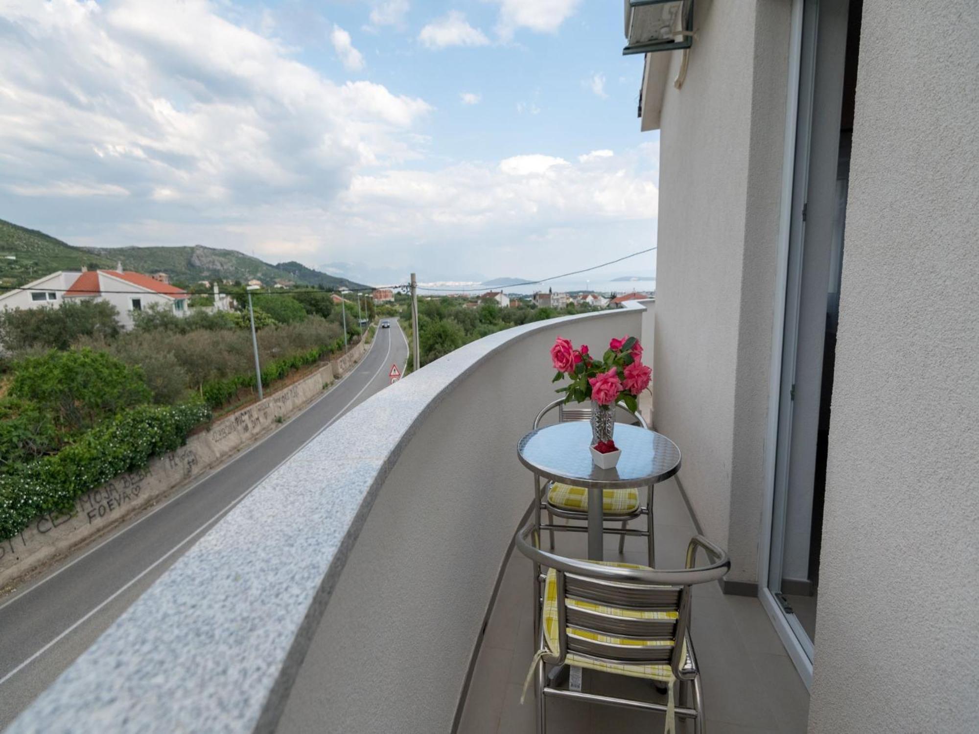 Apartmani Livaja Plano Camera foto